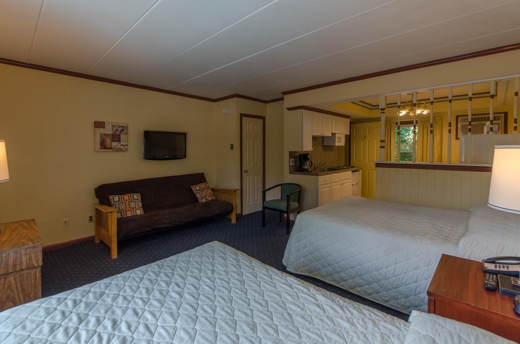 Hyland Motor Inn Cape May Court House Esterno foto