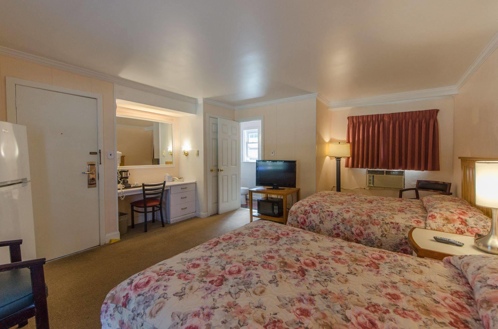 Hyland Motor Inn Cape May Court House Esterno foto
