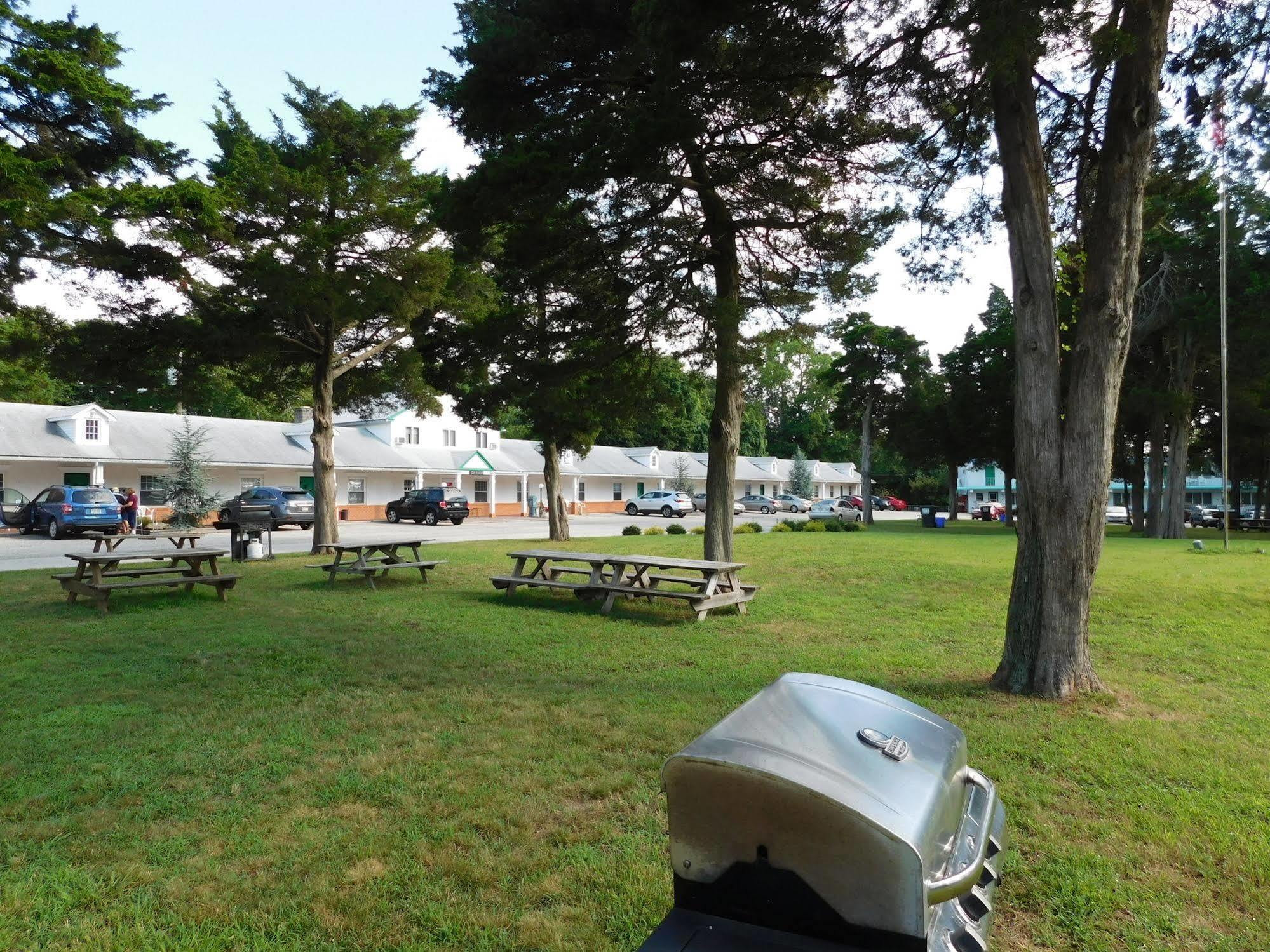 Hyland Motor Inn Cape May Court House Esterno foto
